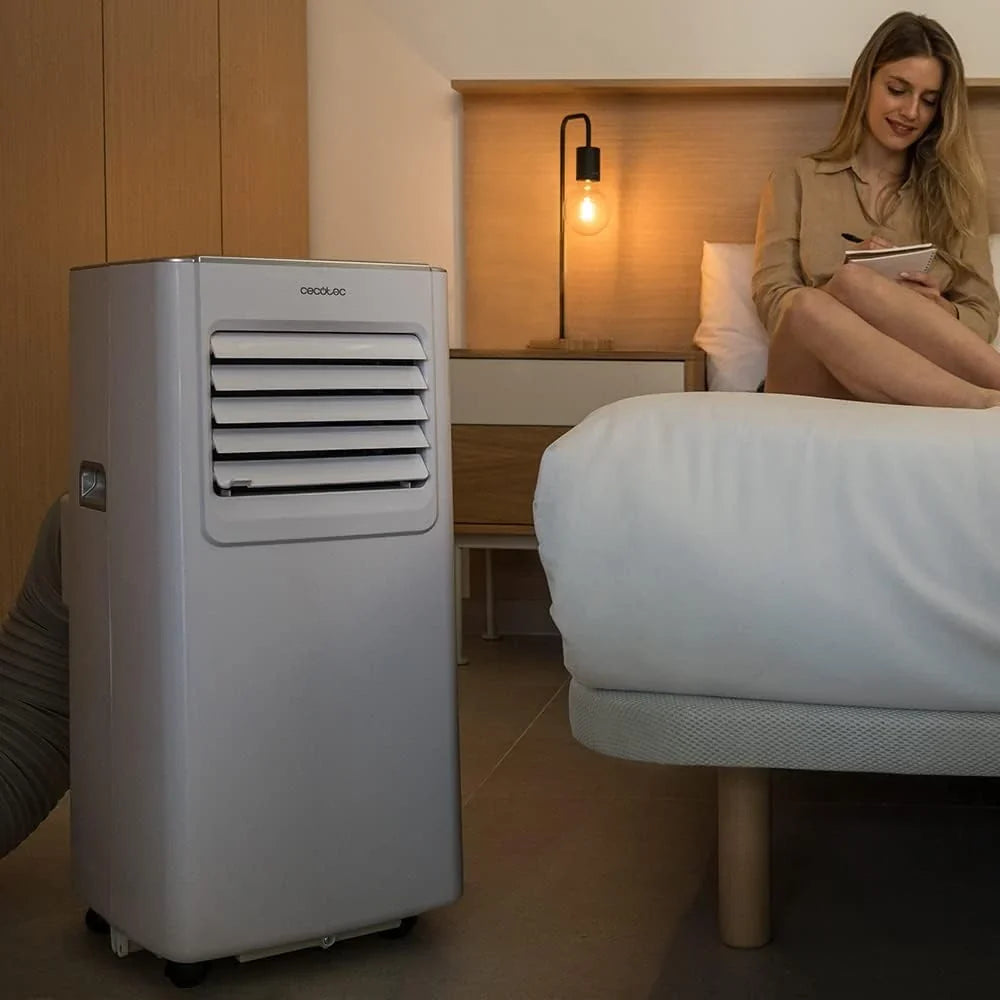 Cecotec ForceClima 7100 Aire Acondicionado Portátil 7000 BTU con Mando, 4 Modos, hasta 20 m²