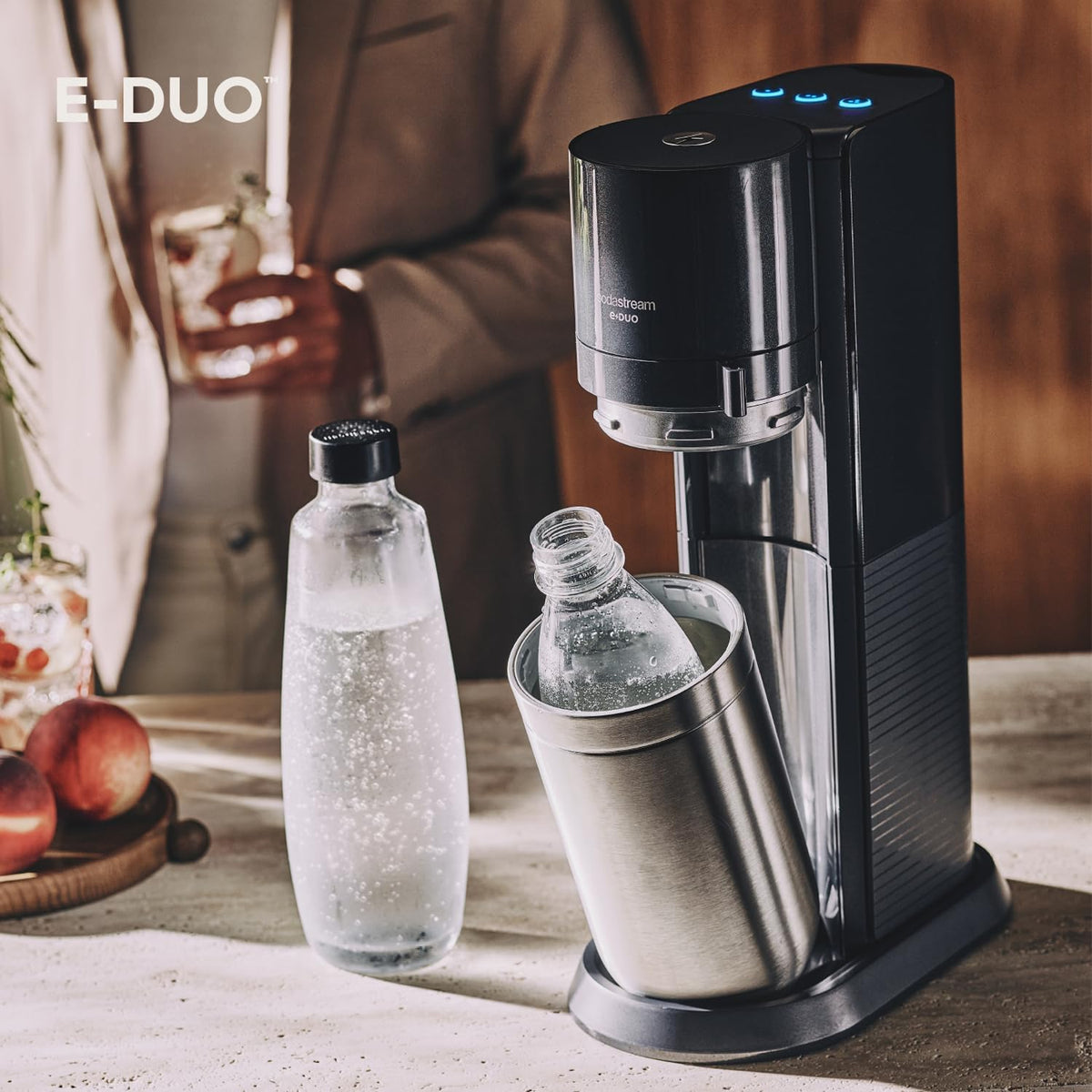 SodaStream E-DUO Máquina de Agua con Gas Eléctrica con Cilindro CO2 y 3 Botellas, Titanio