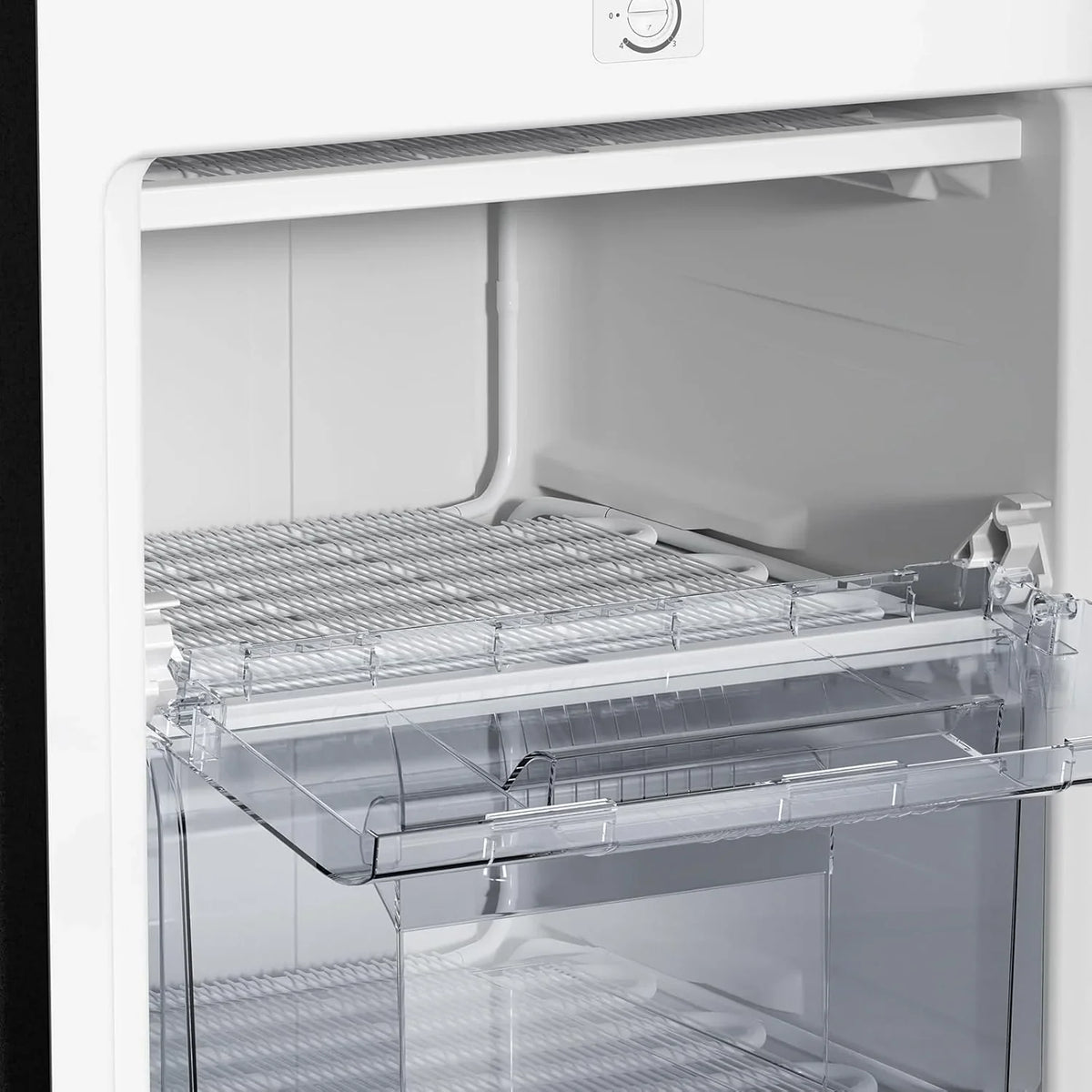 CHiQ FSD160D4E Congelador Vertical 145 L, Congelación Rápida, Silencioso, Negro