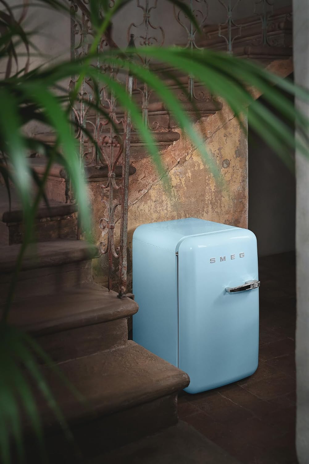 Smeg FAB5LDPB6 Minibar Frigorífico Vintage 34 L con Luz LED, Azul Celeste
