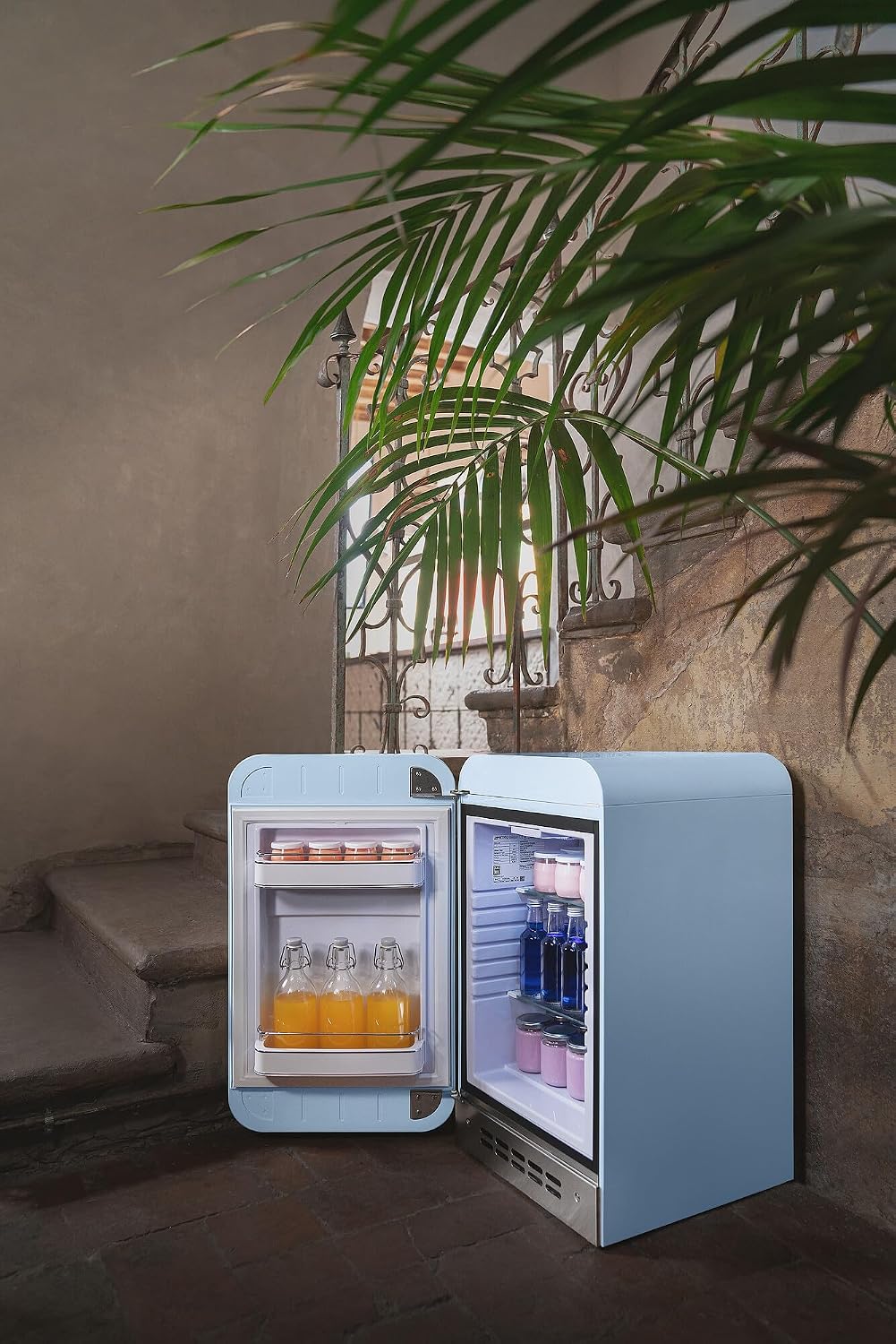 Smeg FAB5LDPB6 Minibar Frigorífico Vintage 34 L con Luz LED, Azul Celeste