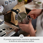 Sage Barista Express Impress Cafetera Espresso con Molinillo y Espumador, 1850 W, Acero Inoxidable
