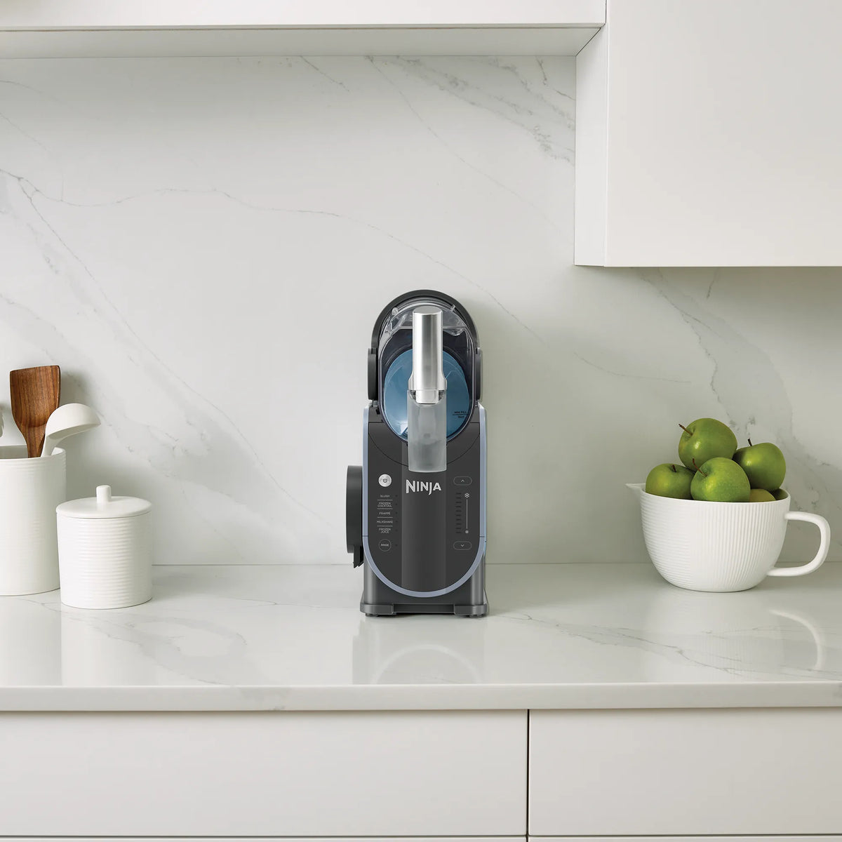 Ninja SLUSHi Professional Máquina de Granizados y Bebidas Heladas 2,6 L