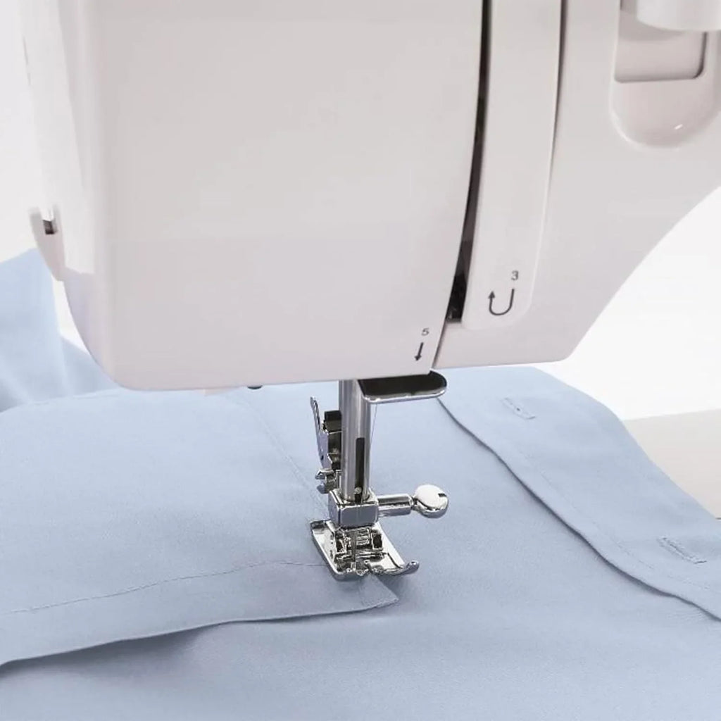 Singer Talent 3323 Máquina de Coser Mecánica 30 Puntadas, Ojal Automático y Enhebrador, Blanca