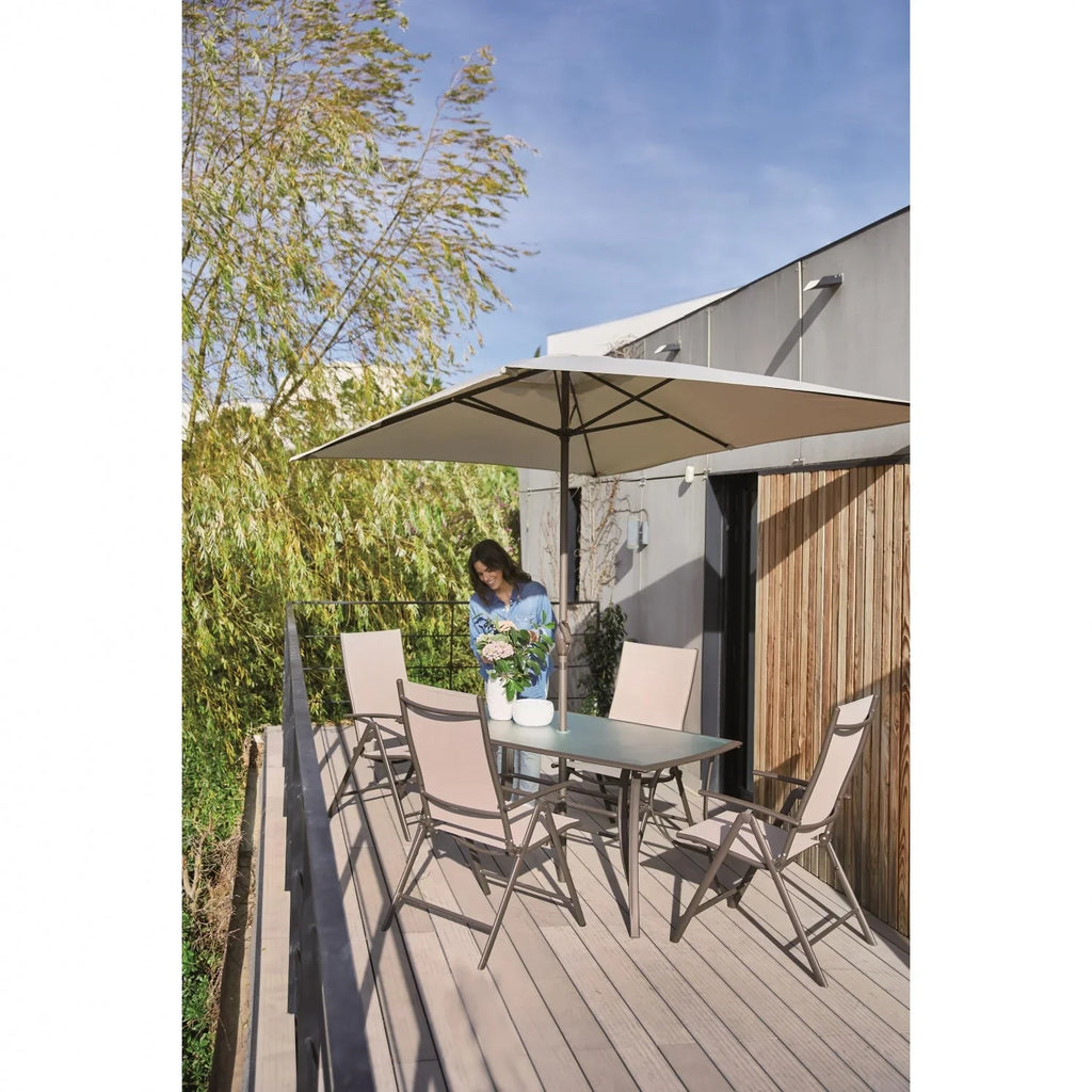 Conjunto de Jardín Málaga de Acero: Mesa, 4 Sillones Reclinables y Parasol