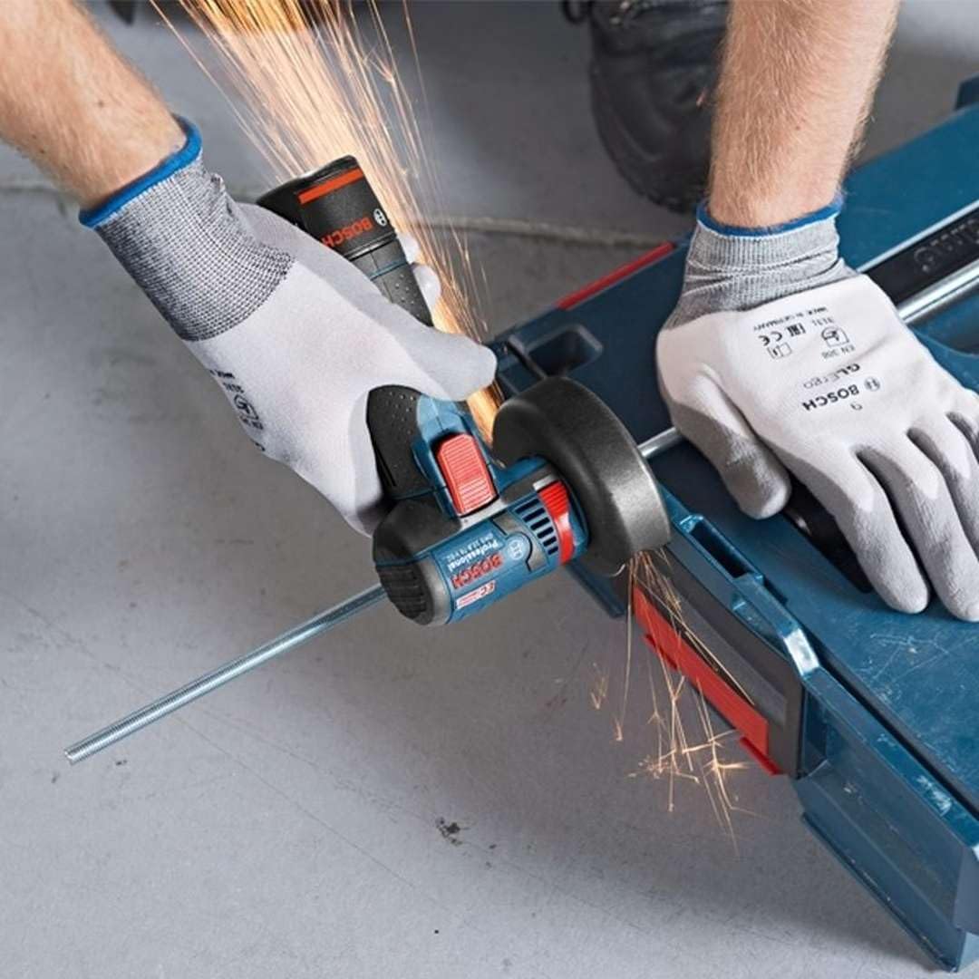 Professional GWS 12V-76 Amoladora Angular a Batería 12 V con 2 Baterías 3 Ah y L-BOXX