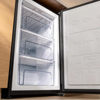Cecotec Bolero CoolMarket TF 97 Inox Congelador Vertical 97 L, 3 Cajones, Puerta Reversible