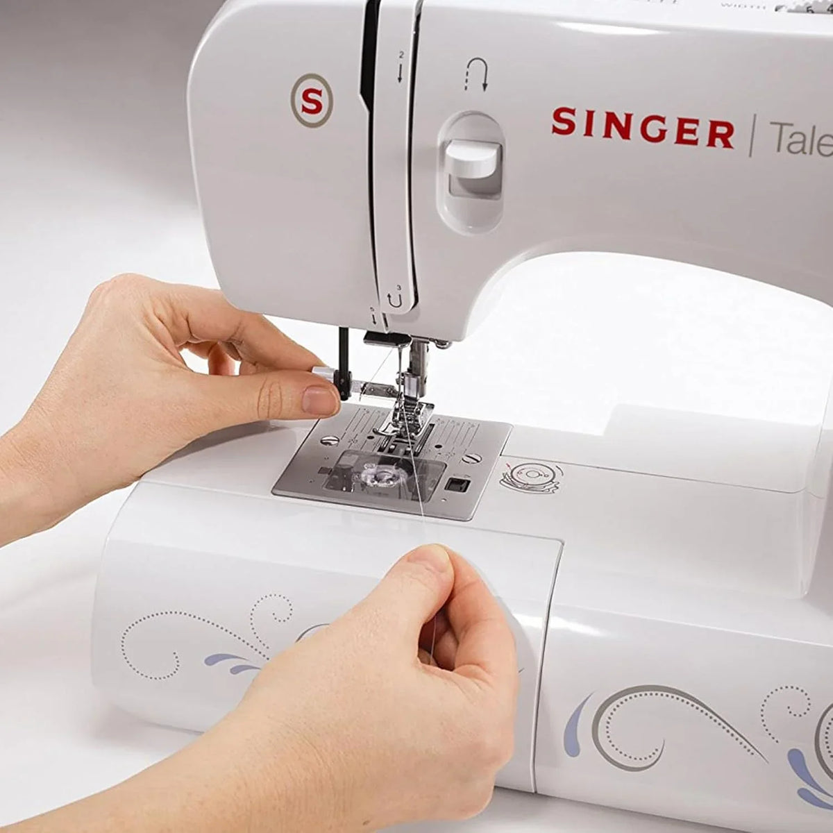 Singer Talent 3323 Máquina de Coser Mecánica 30 Puntadas, Ojal Automático y Enhebrador, Blanca